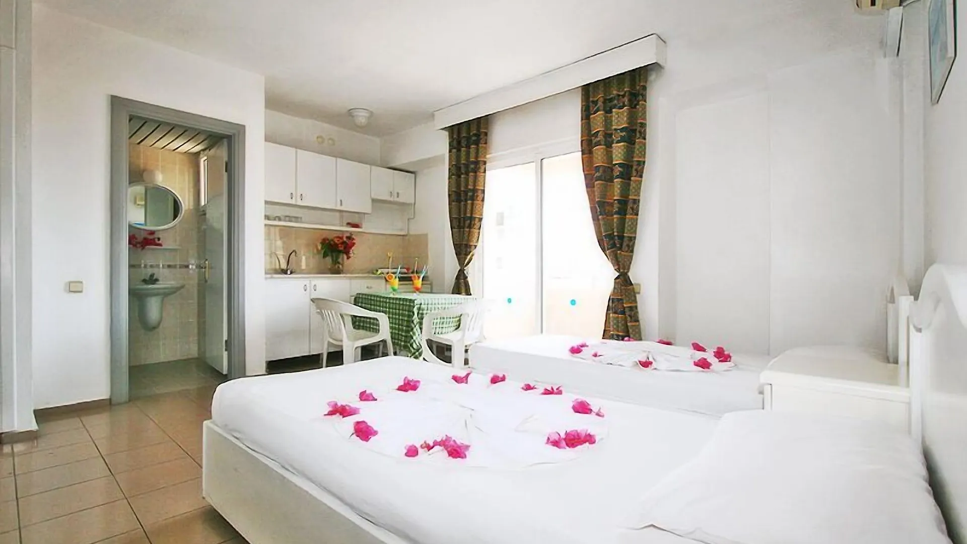 Erdenhan Apart Hotel Marmaris